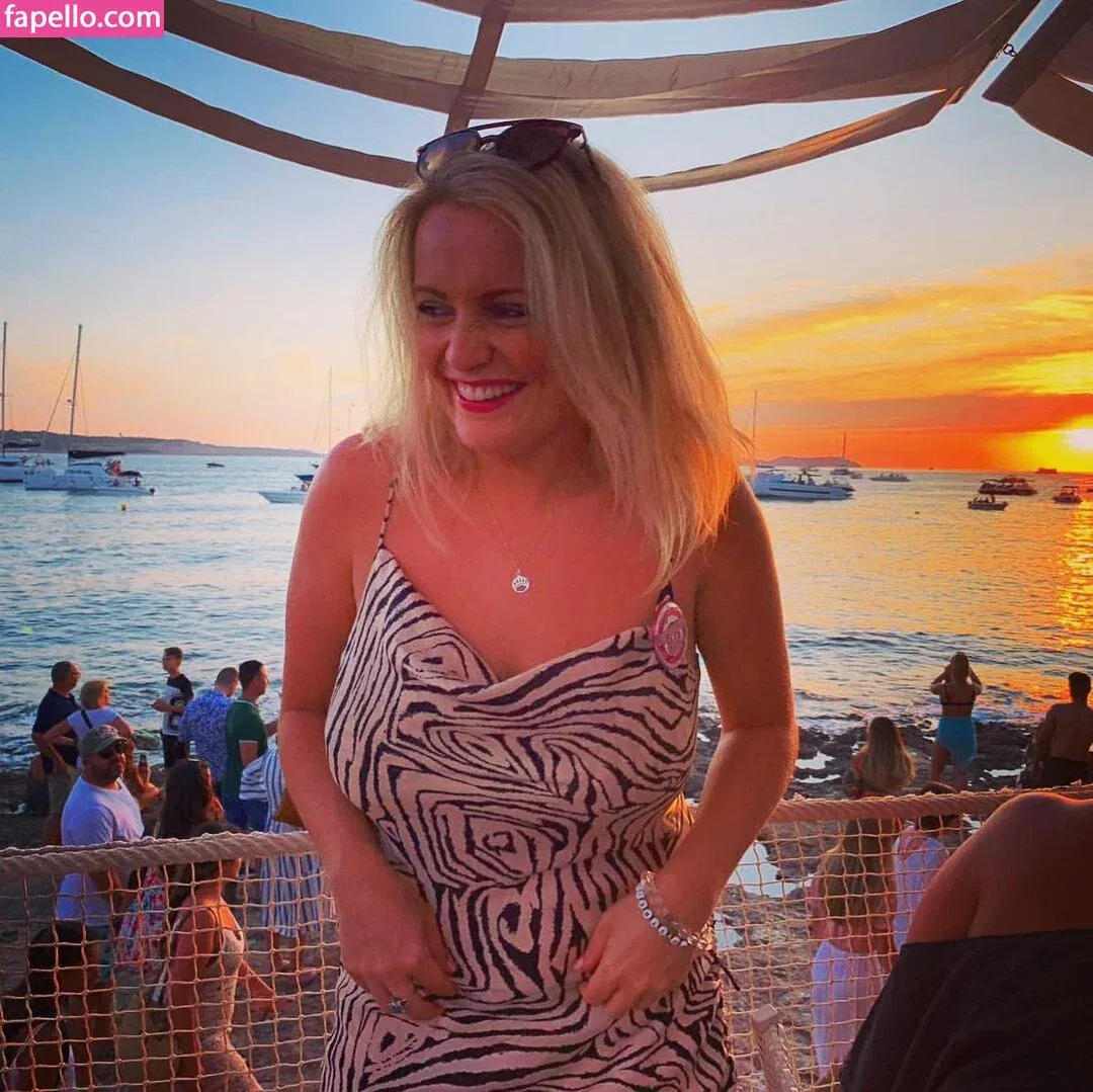 Kirsty Eccleston Onlyfans Photo Gallery 