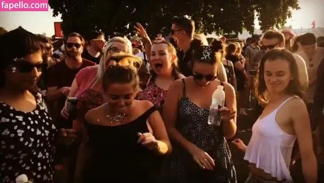 Kirsty Eccleston Onlyfans Photo Gallery 