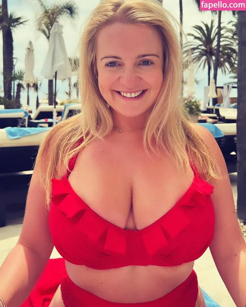 Kirsty Eccleston Onlyfans Photo Gallery 