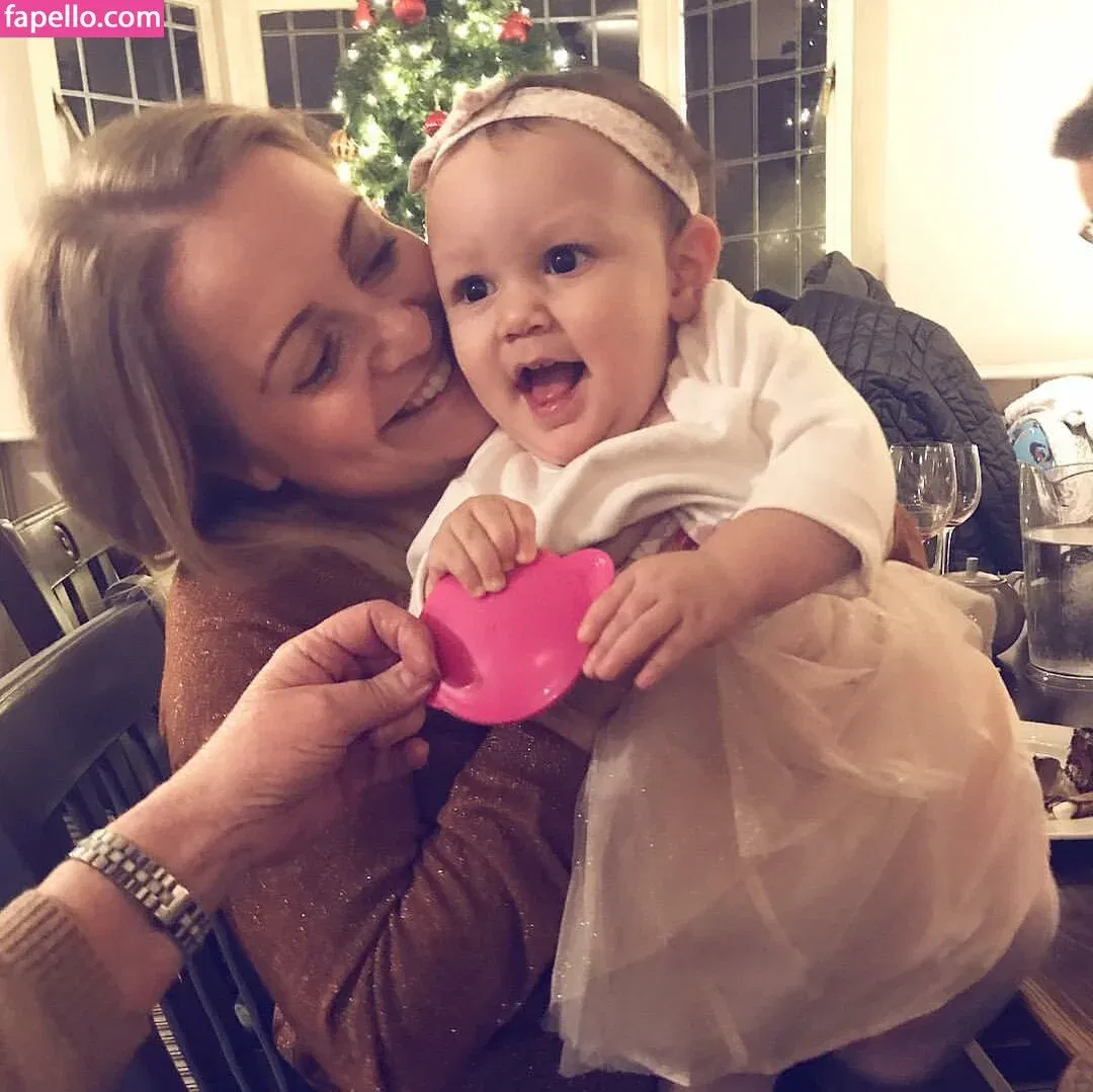 Kirsty Eccleston Onlyfans Photo Gallery 