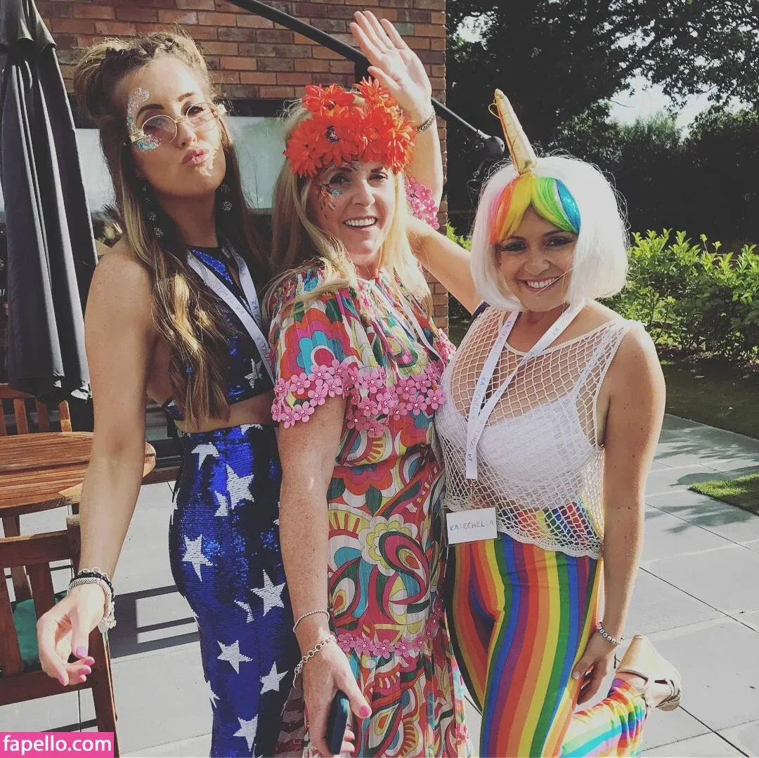 Kirsty Eccleston Onlyfans Photo Gallery 