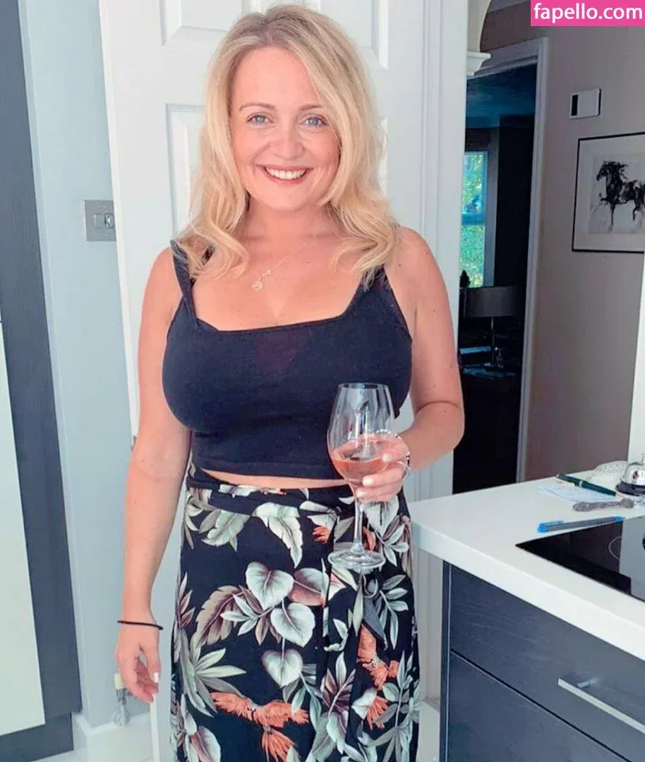 Kirsty Eccleston Onlyfans Photo Gallery 