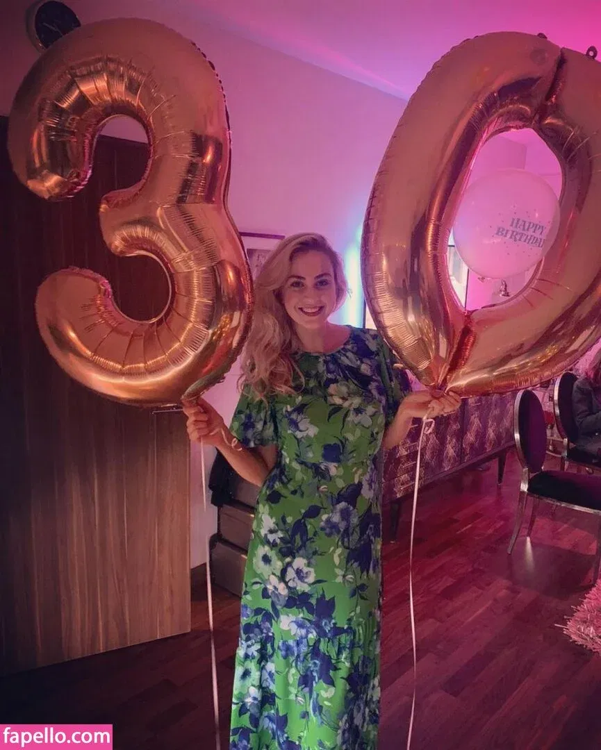 Kirsty Eccleston Onlyfans Photo Gallery 