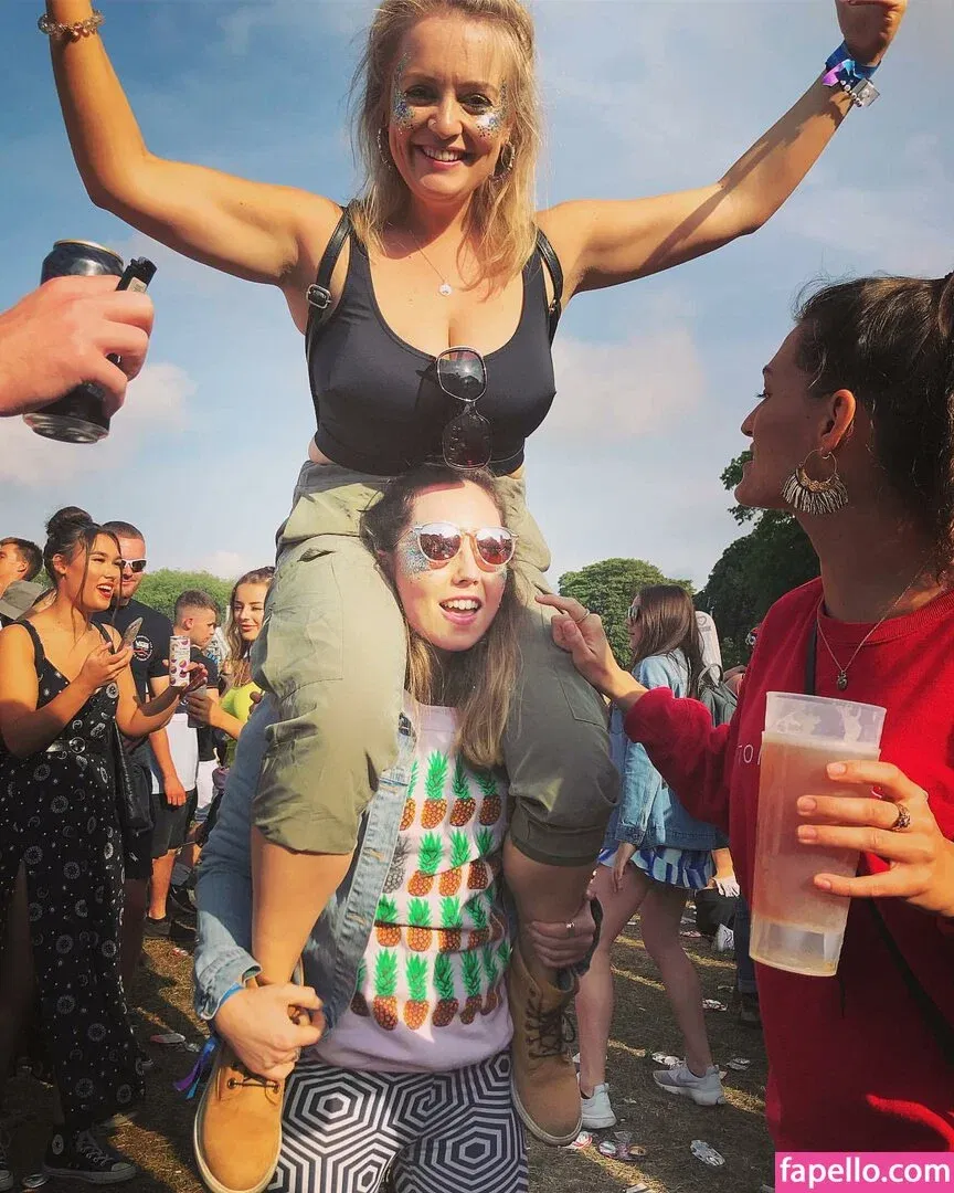 Kirsty Eccleston Onlyfans Photo Gallery 