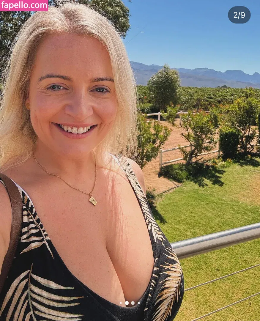 Kirsty Eccleston Onlyfans Photo Gallery 