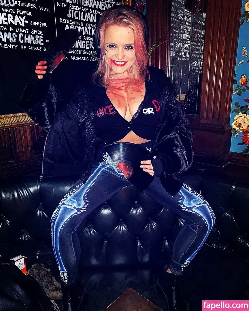 Kirsty Eccleston Onlyfans Photo Gallery 