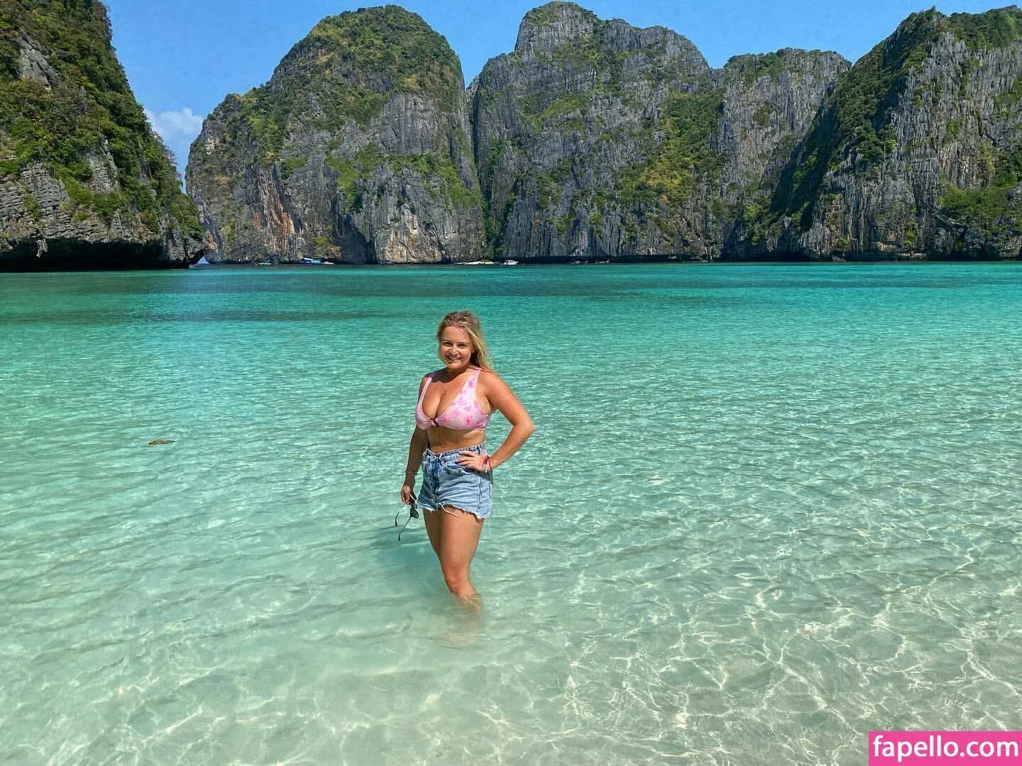 Kirsty Eccleston Onlyfans Photo Gallery 