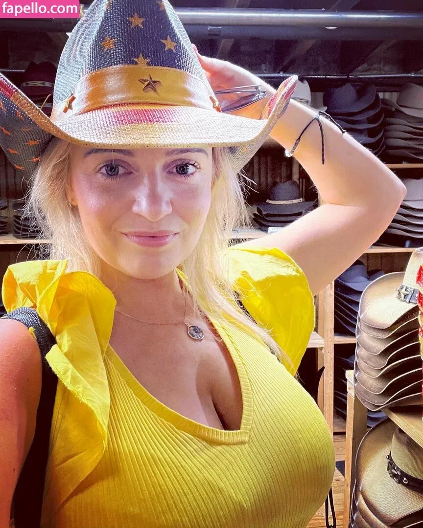 Kirsty Eccleston Onlyfans Photo Gallery 