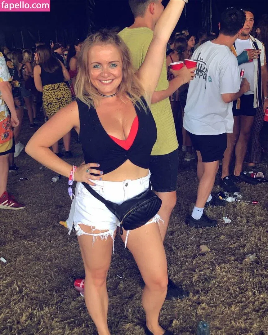 Kirsty Eccleston Onlyfans Photo Gallery 