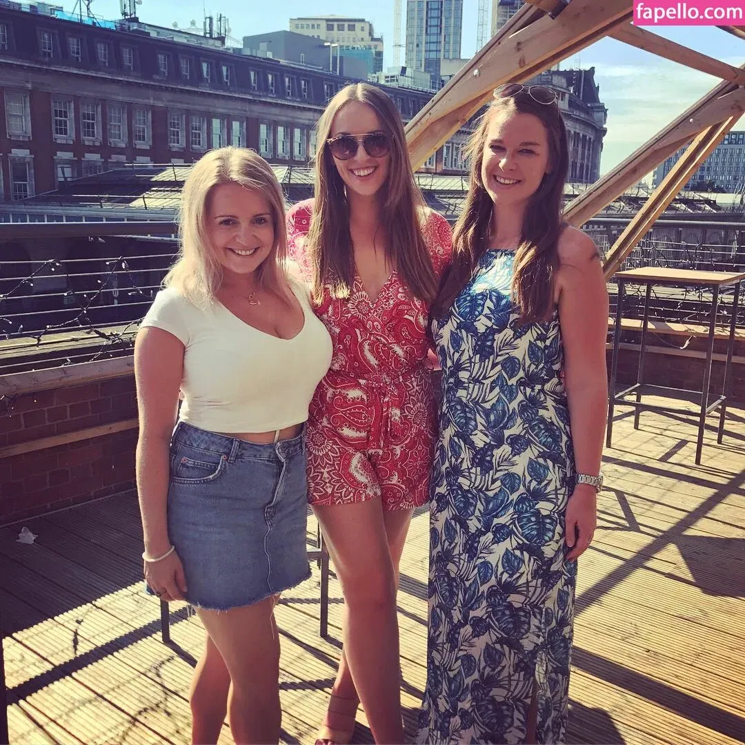 Kirsty Eccleston Onlyfans Photo Gallery 