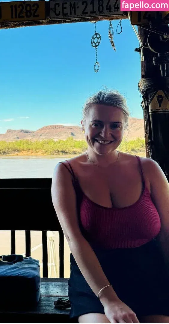 Kirsty Eccleston Onlyfans Photo Gallery 