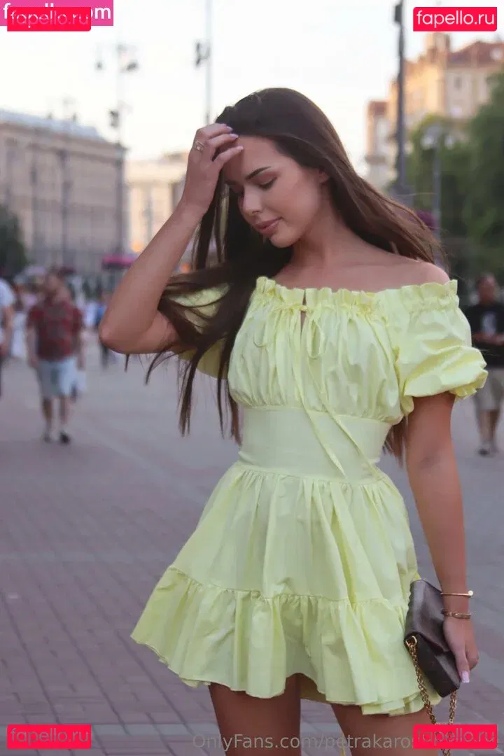 petrakaroshova Onlyfans Photo Gallery 