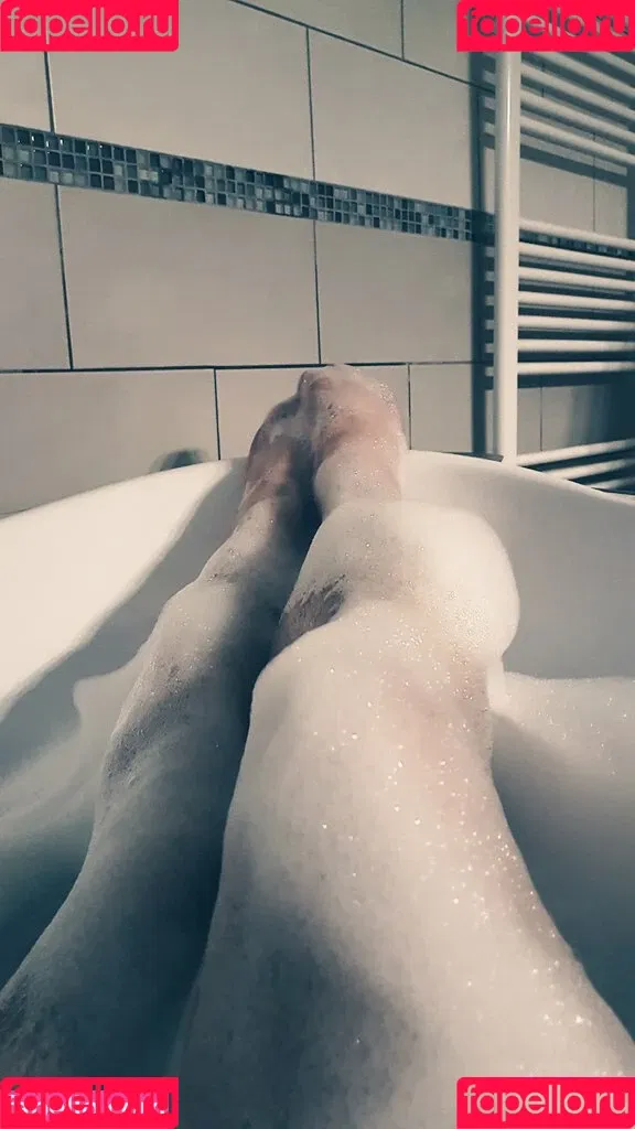 RedxXxVelvet / r3dxvelvet / redxxxvelvet_ Onlyfans Photo Gallery 
