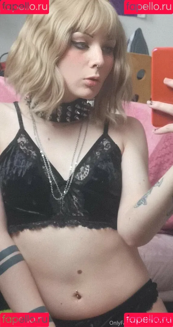 Nihlllxm / nihallx Onlyfans Photo Gallery 