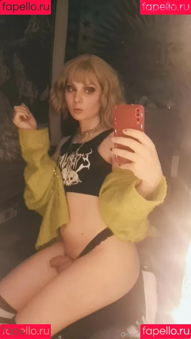 Nihlllxm / nihallx Onlyfans Photo Gallery 