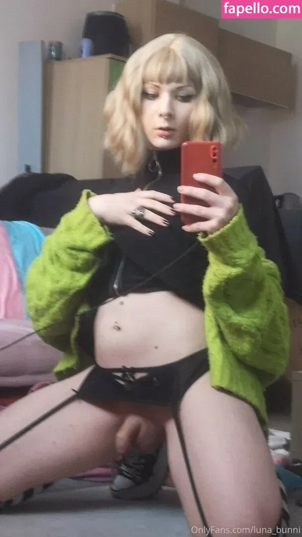 Nihlllxm / nihallx Onlyfans Photo Gallery 