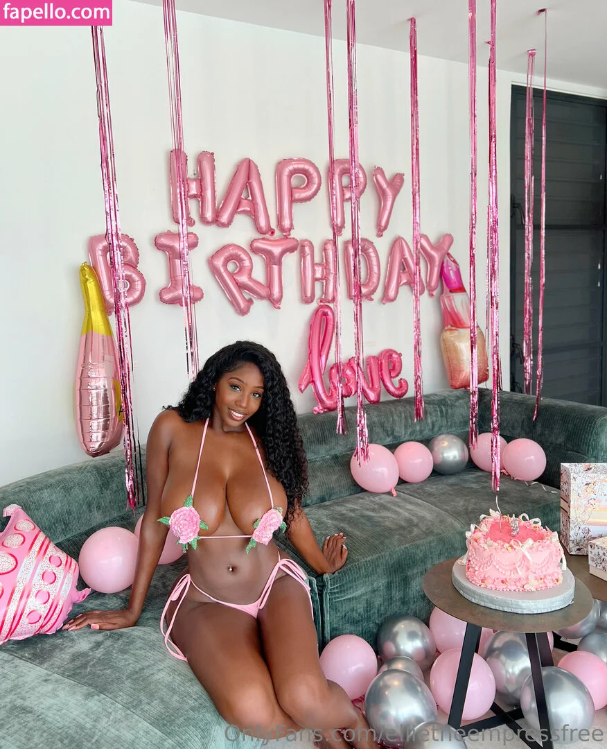 _ellietheempress_ / ellietheempressfree Onlyfans Photo Gallery 