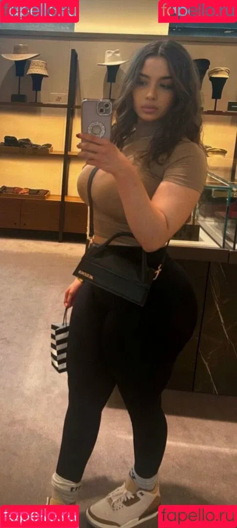 A1Baes / Anaxdi Onlyfans Photo Gallery 
