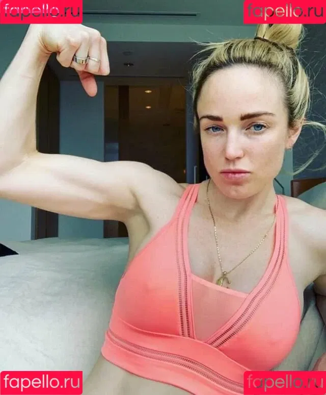 Caity Lotz / caitylotz Onlyfans Photo Gallery 
