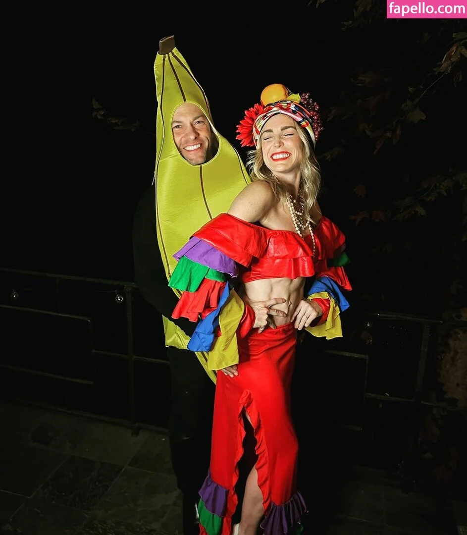 Caity Lotz / caitylotz Onlyfans Photo Gallery 