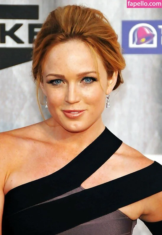 Caity Lotz / caitylotz Onlyfans Photo Gallery 