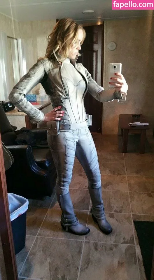 Caity Lotz / caitylotz Onlyfans Photo Gallery 