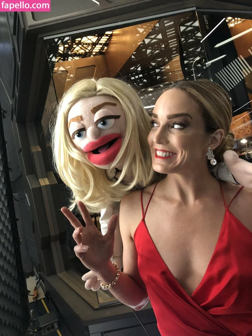 Caity Lotz / caitylotz Onlyfans Photo Gallery 