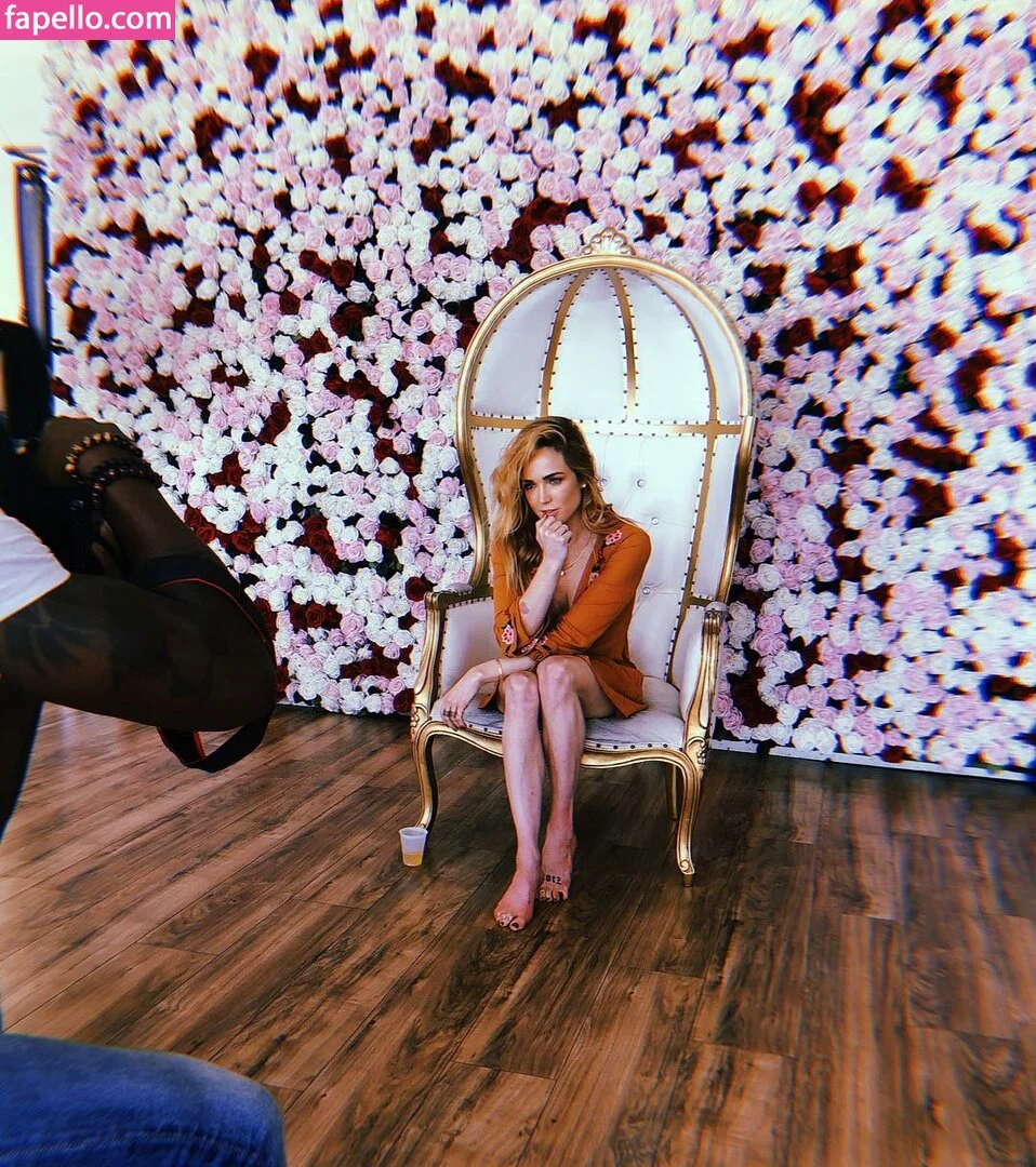 Caity Lotz / caitylotz Onlyfans Photo Gallery 