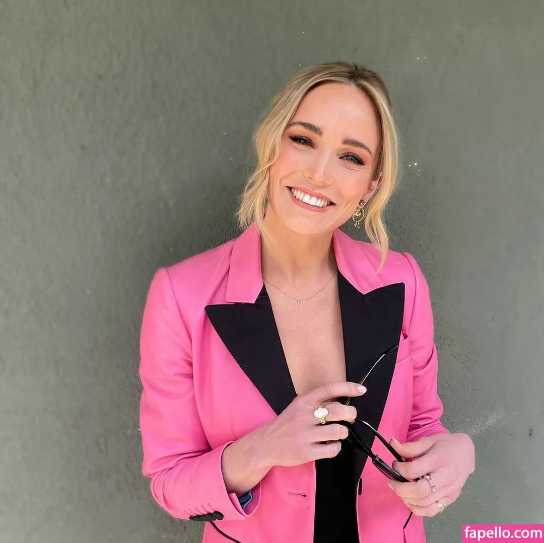 Caity Lotz / caitylotz Onlyfans Photo Gallery 