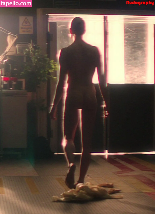 Caity Lotz / caitylotz Onlyfans Photo Gallery 