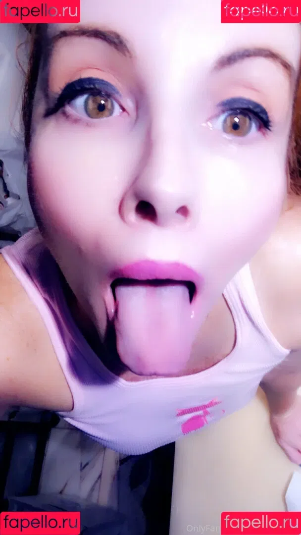 Phoebe Price / actressphoebeprice / phoebetime Onlyfans Photo Gallery 