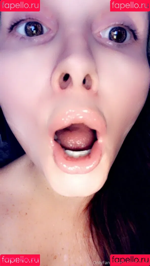 Phoebe Price / actressphoebeprice / phoebetime Onlyfans Photo Gallery 