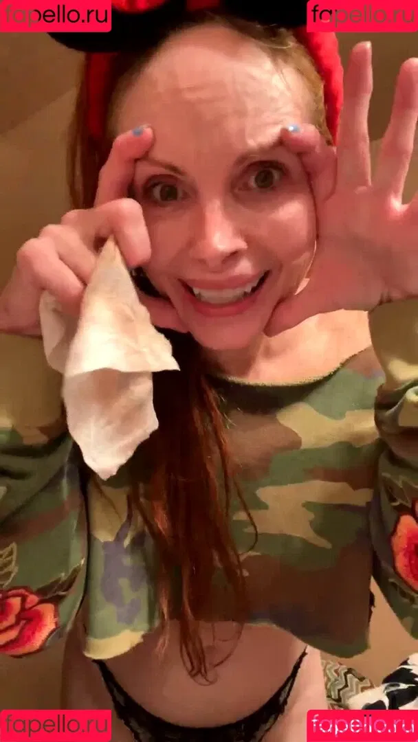Phoebe Price / actressphoebeprice / phoebetime Onlyfans Photo Gallery 
