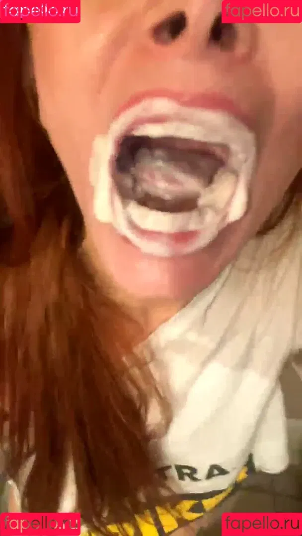 Phoebe Price / actressphoebeprice / phoebetime Onlyfans Photo Gallery 