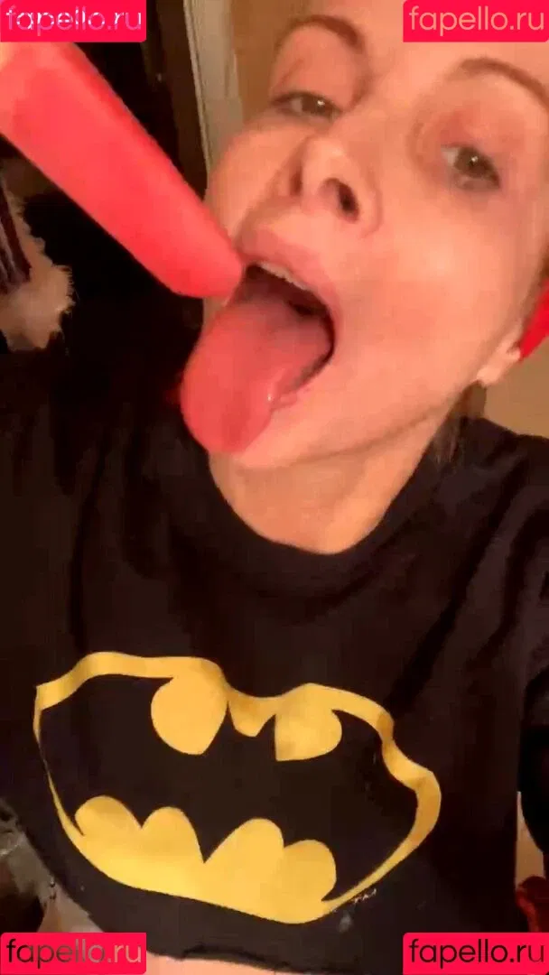 Phoebe Price / actressphoebeprice / phoebetime Onlyfans Photo Gallery 