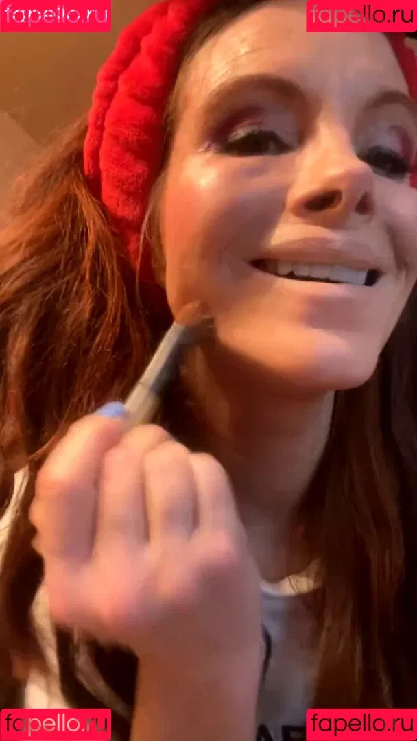 Phoebe Price / actressphoebeprice / phoebetime Onlyfans Photo Gallery 