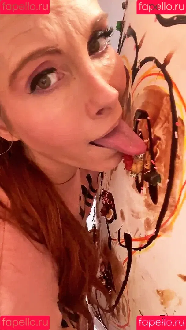 Phoebe Price / actressphoebeprice / phoebetime Onlyfans Photo Gallery 