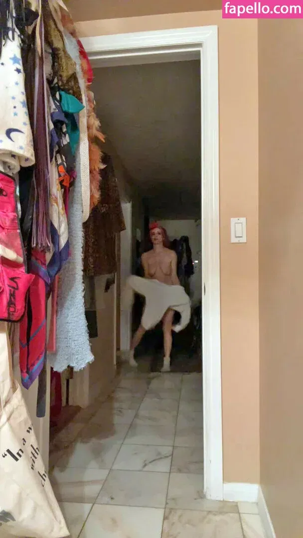 Phoebe Price / actressphoebeprice / phoebetime Onlyfans Photo Gallery 