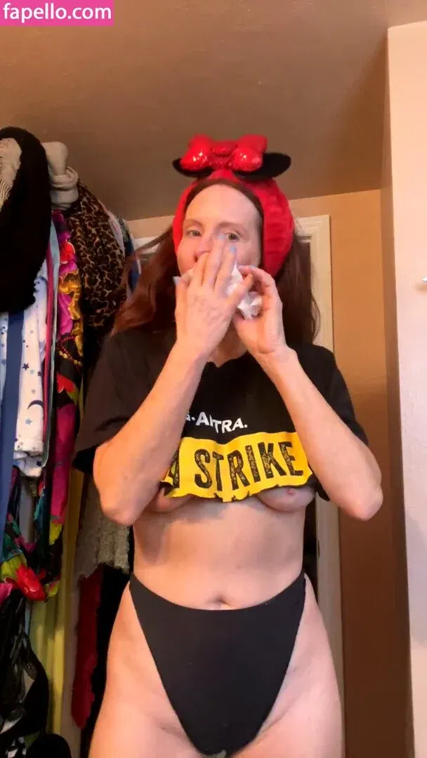 Phoebe Price / actressphoebeprice / phoebetime Onlyfans Photo Gallery 