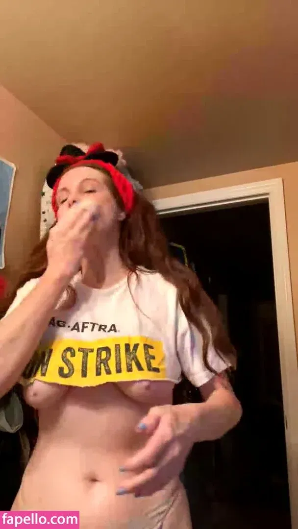 Phoebe Price / actressphoebeprice / phoebetime Onlyfans Photo Gallery 