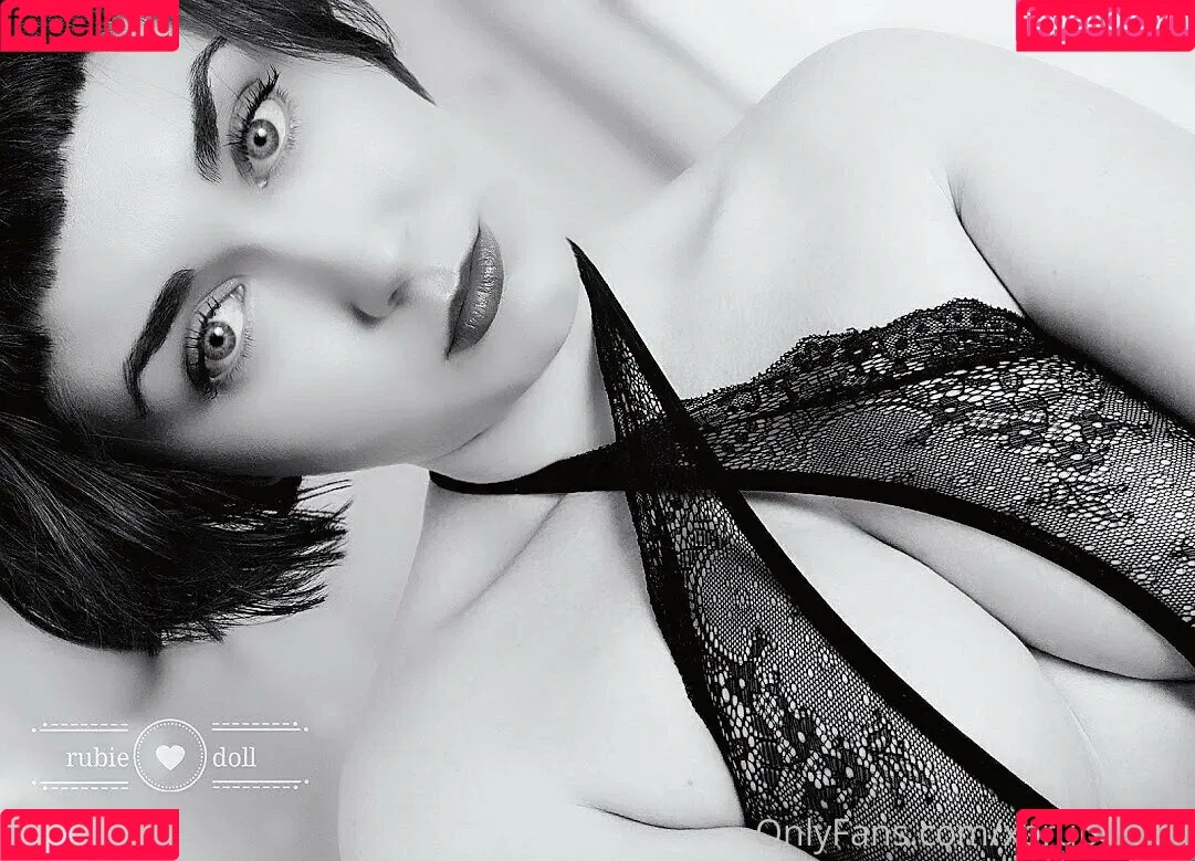 xorubie.x / xorubiedoll Onlyfans Photo Gallery 