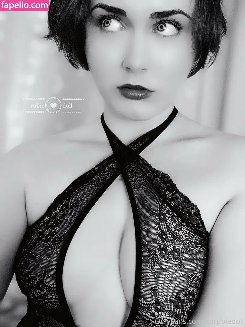 xorubie.x / xorubiedoll Onlyfans Photo Gallery 