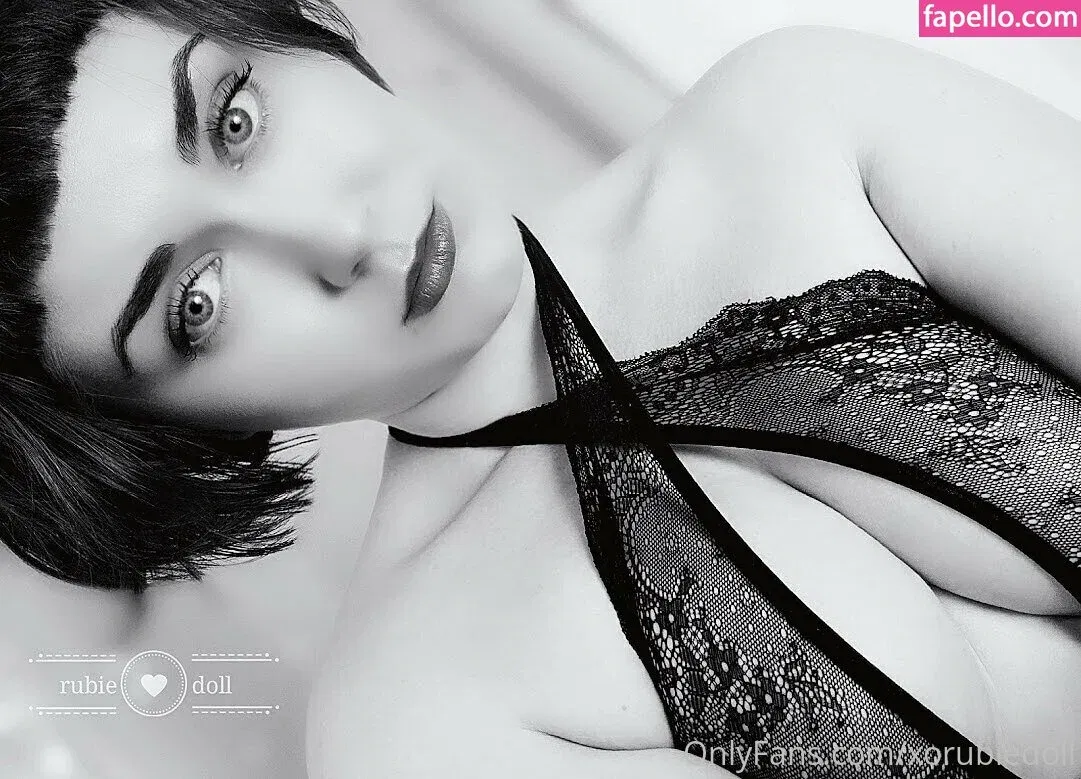 xorubie.x / xorubiedoll Onlyfans Photo Gallery 