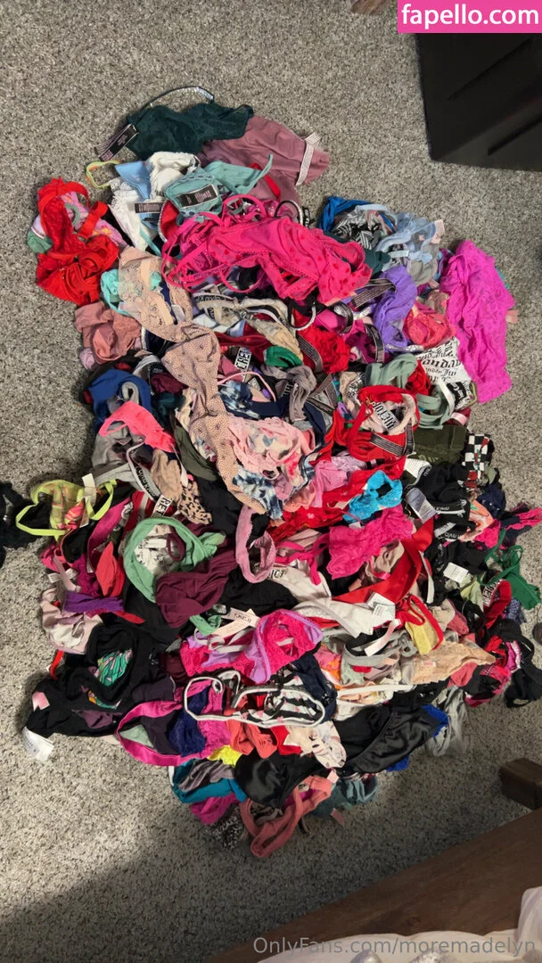 Moremadelyn / firstgenbarbie Onlyfans Photo Gallery 