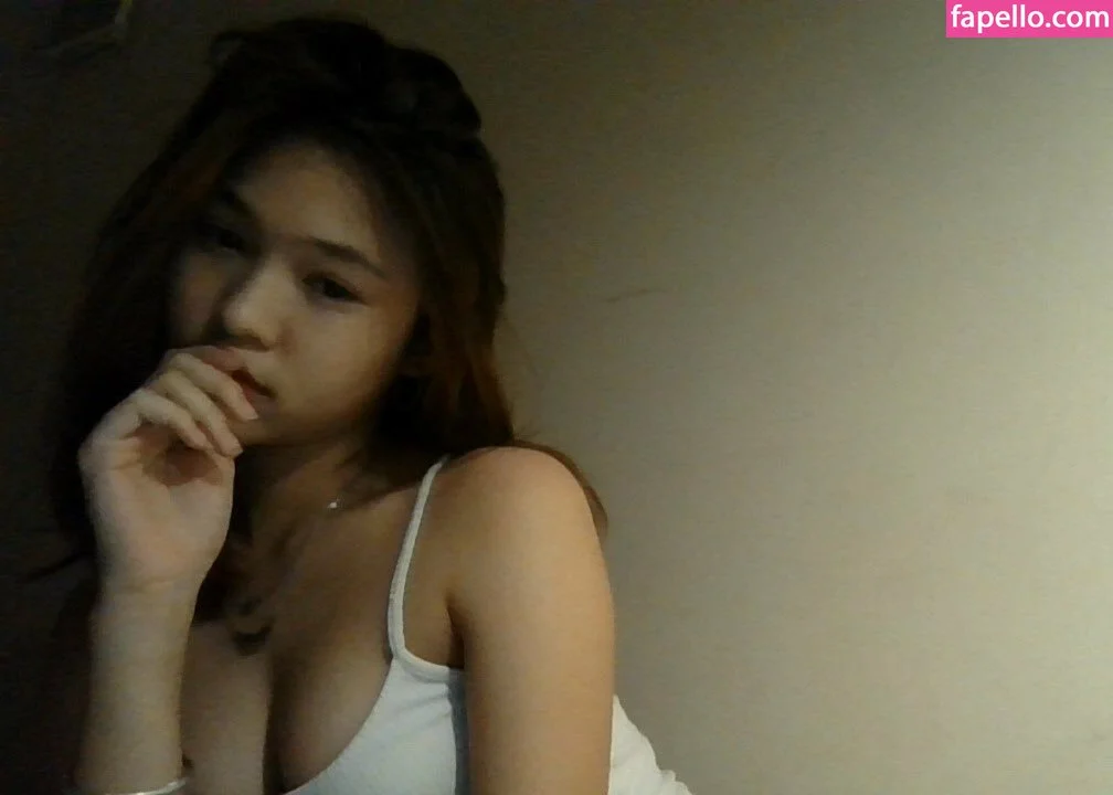 Cherlyn / Cherlyraa / cherrilorraine Onlyfans Photo Gallery 