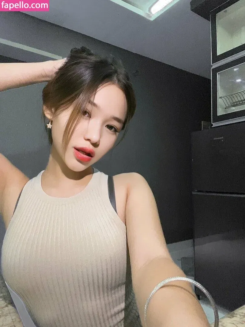 Cherlyn / Cherlyraa / cherrilorraine Onlyfans Photo Gallery 