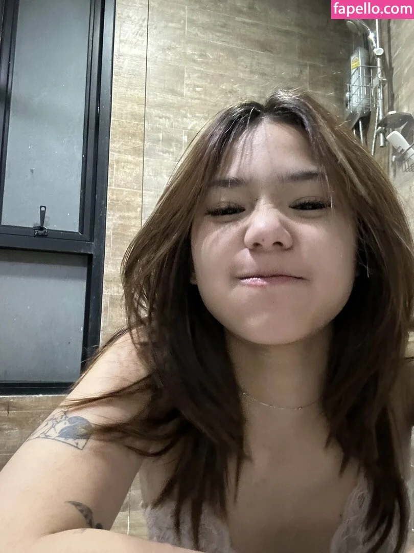 Cherlyn / Cherlyraa / cherrilorraine Onlyfans Photo Gallery 