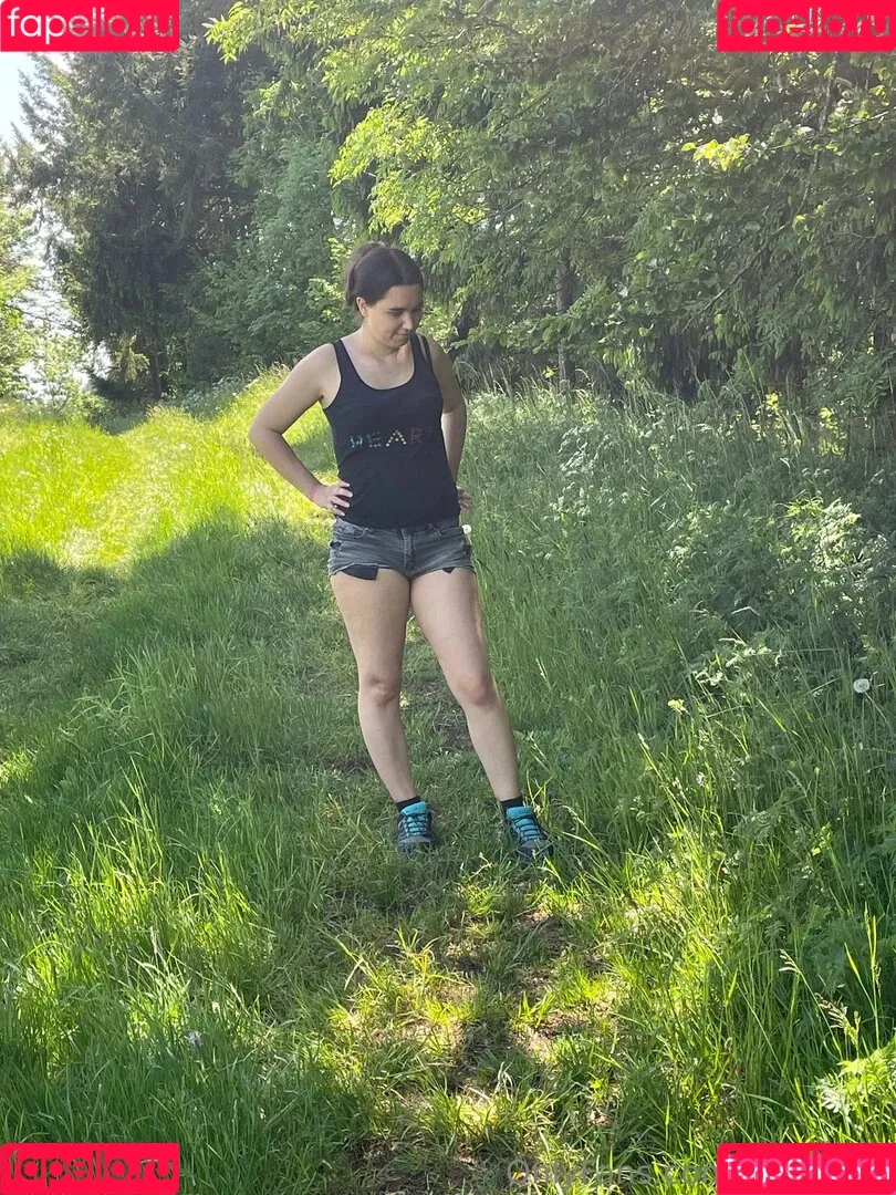 swiss-girl-vanessa / swissgirlvanessa Onlyfans Photo Gallery 