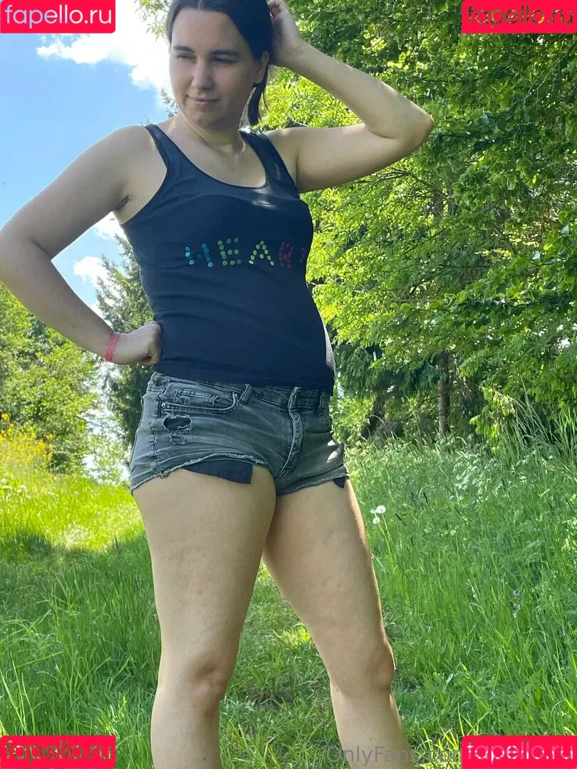 swiss-girl-vanessa / swissgirlvanessa Onlyfans Photo Gallery 