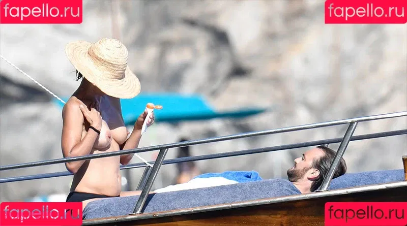 Sophie Marceau / sophiemarceau Onlyfans Photo Gallery 